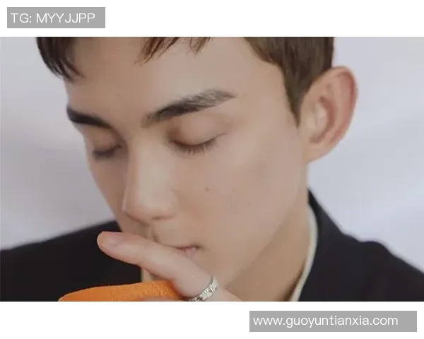 足球明星吴磊简笔画教程轻松绘制他的精彩瞬间与独特风采