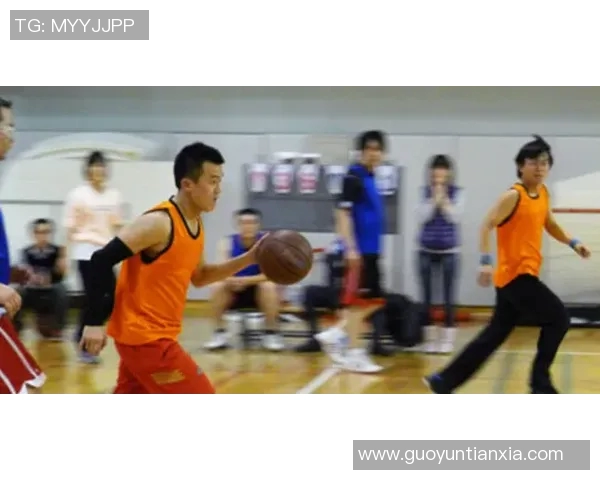 王泉泽的篮球之路：从青涩少年到职业球员的奋斗历程与成长故事